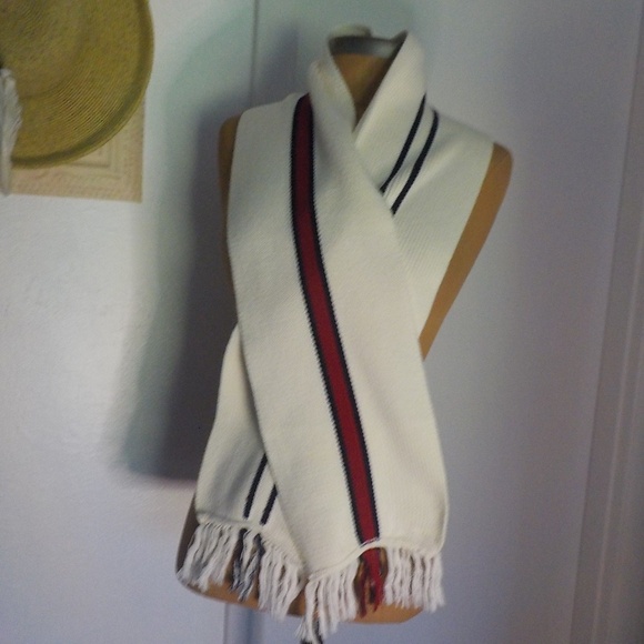 NEW Tommy Hilfiger Scarf (UNISEX) - Picture 1 of 4